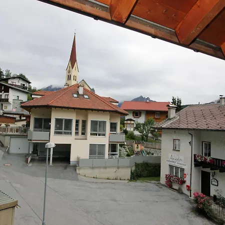 Appartement In Hochgallmigg Near Lift, Cleaning Included