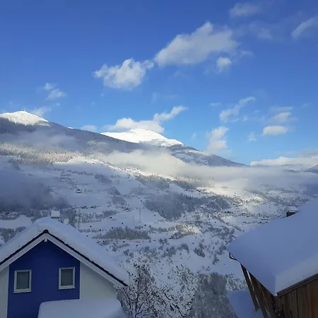Appartement In Hochgallmigg Near Lift, Cleaning Included