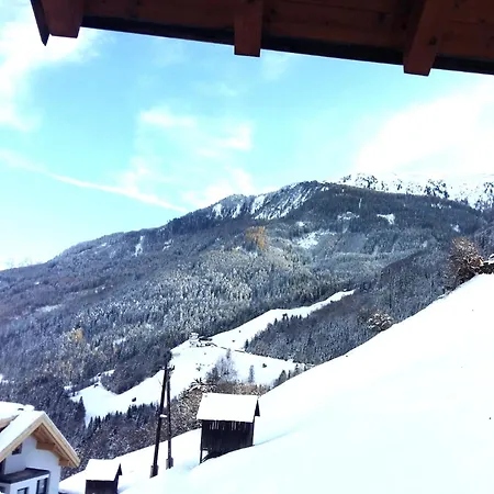 In Hochgallmigg Near Lift, Cleaning Included Appartement *